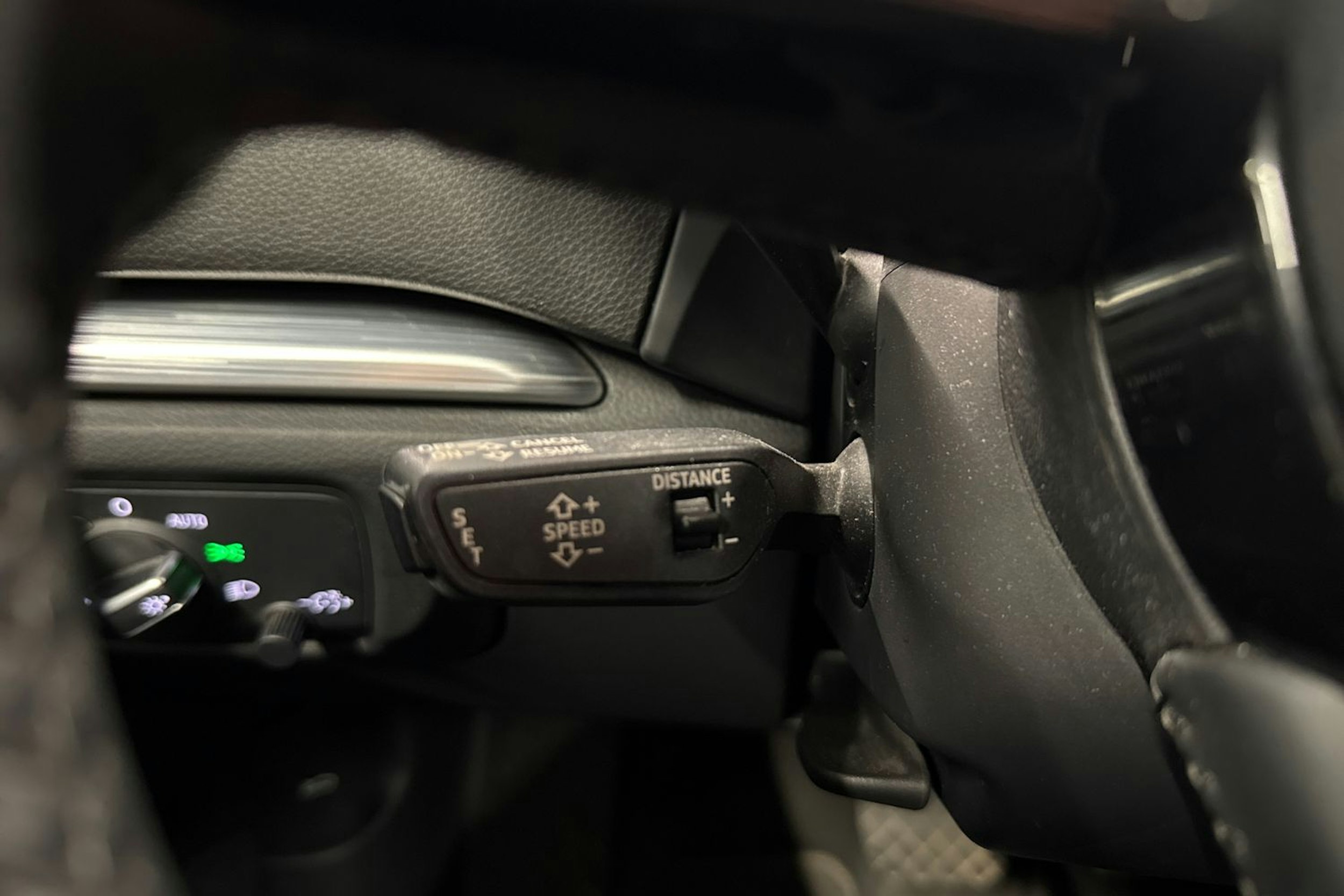 harmaa Audi A3 2020 kuva 15.