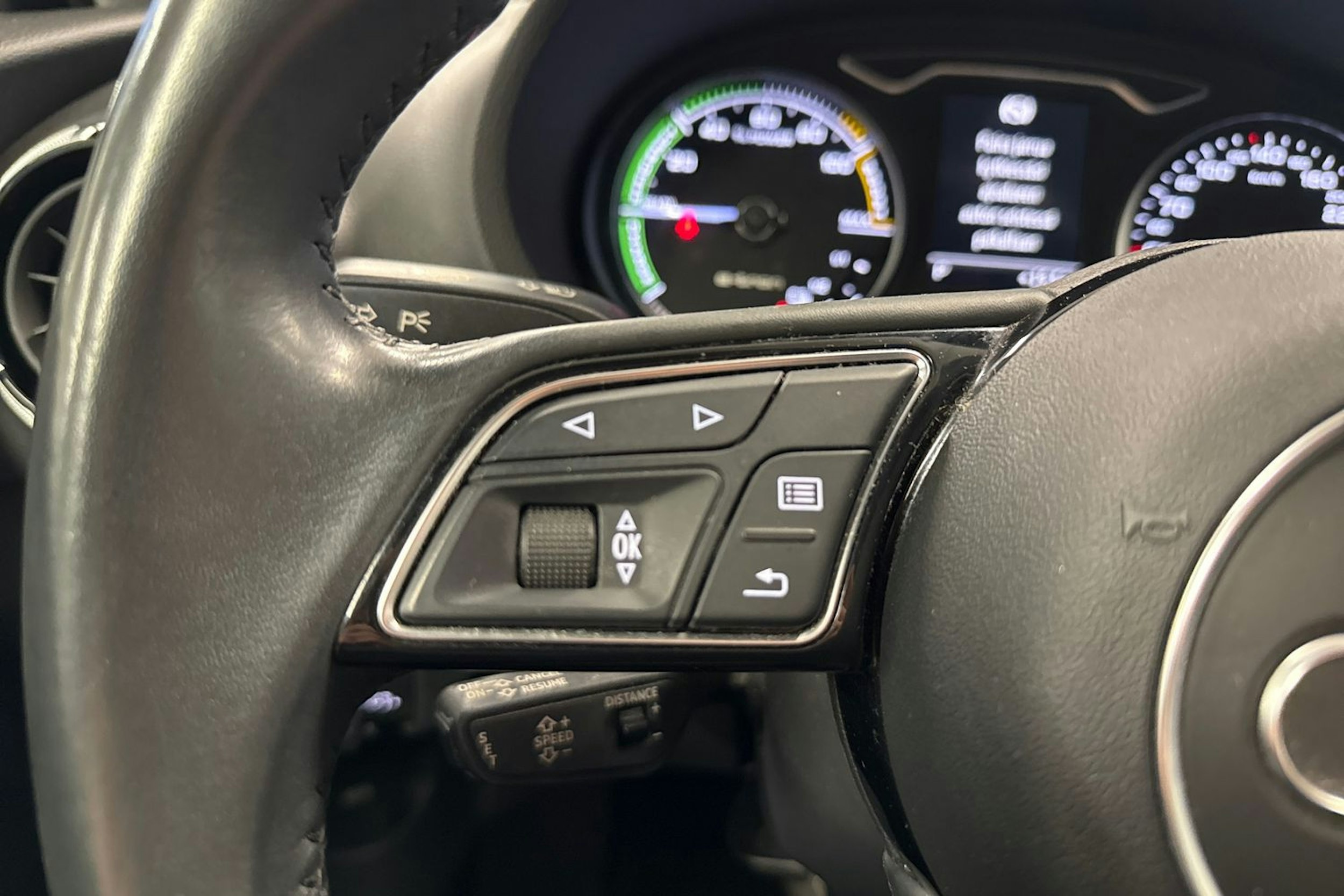 harmaa Audi A3 2020 kuva 16.