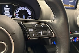 harmaa Audi A3 2020 kuva 17.