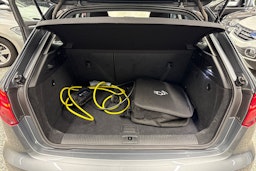 harmaa Audi A3 2020 kuva 27.