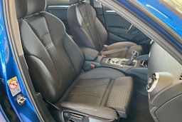 sininen Audi A3 2020 kuva 15.