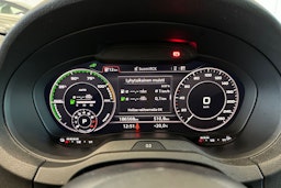 sininen Audi A3 2020 kuva 19.