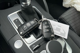 punainen Audi A3 2020 kuva 23.