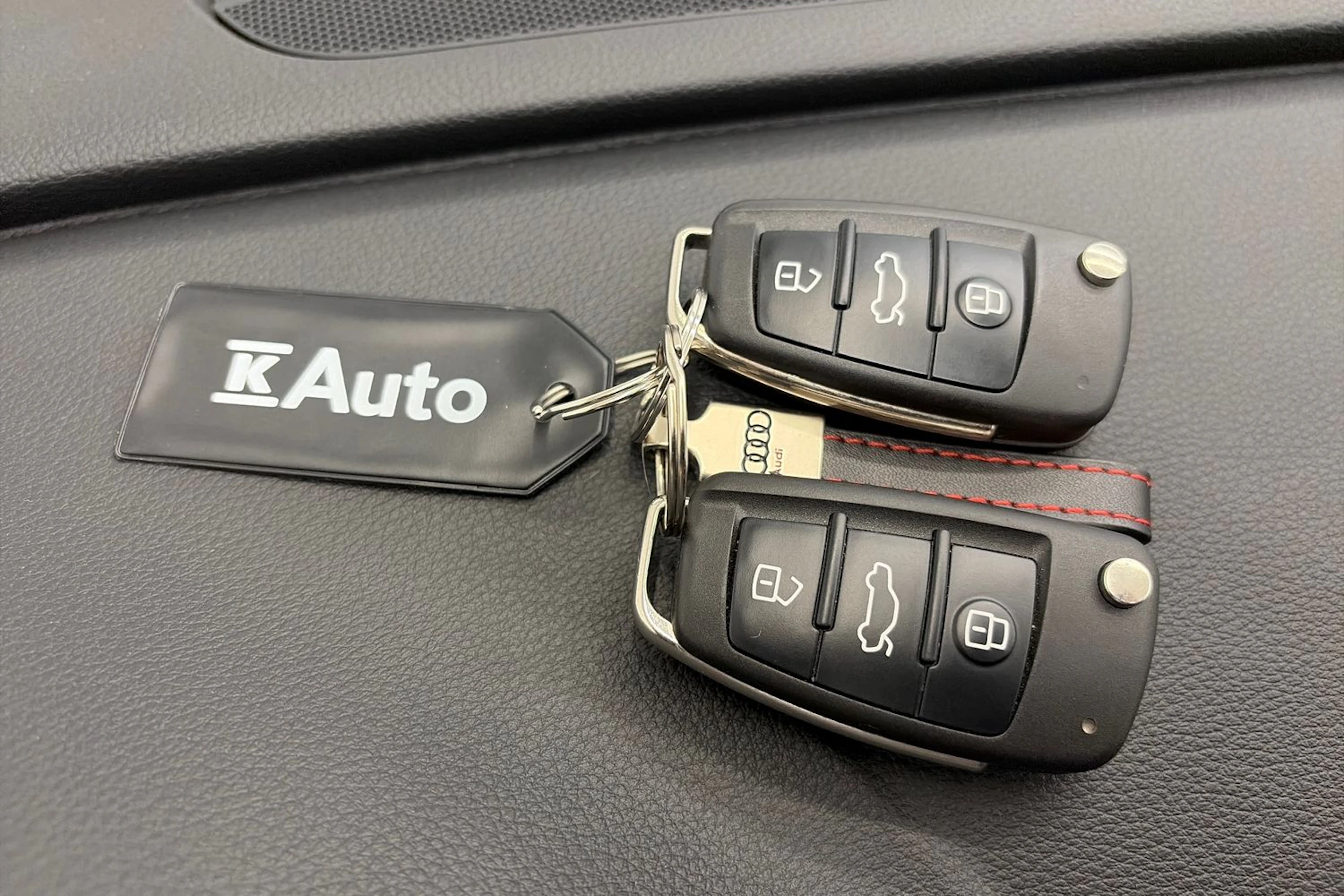 harmaa Audi A3 2020 kuva 26.
