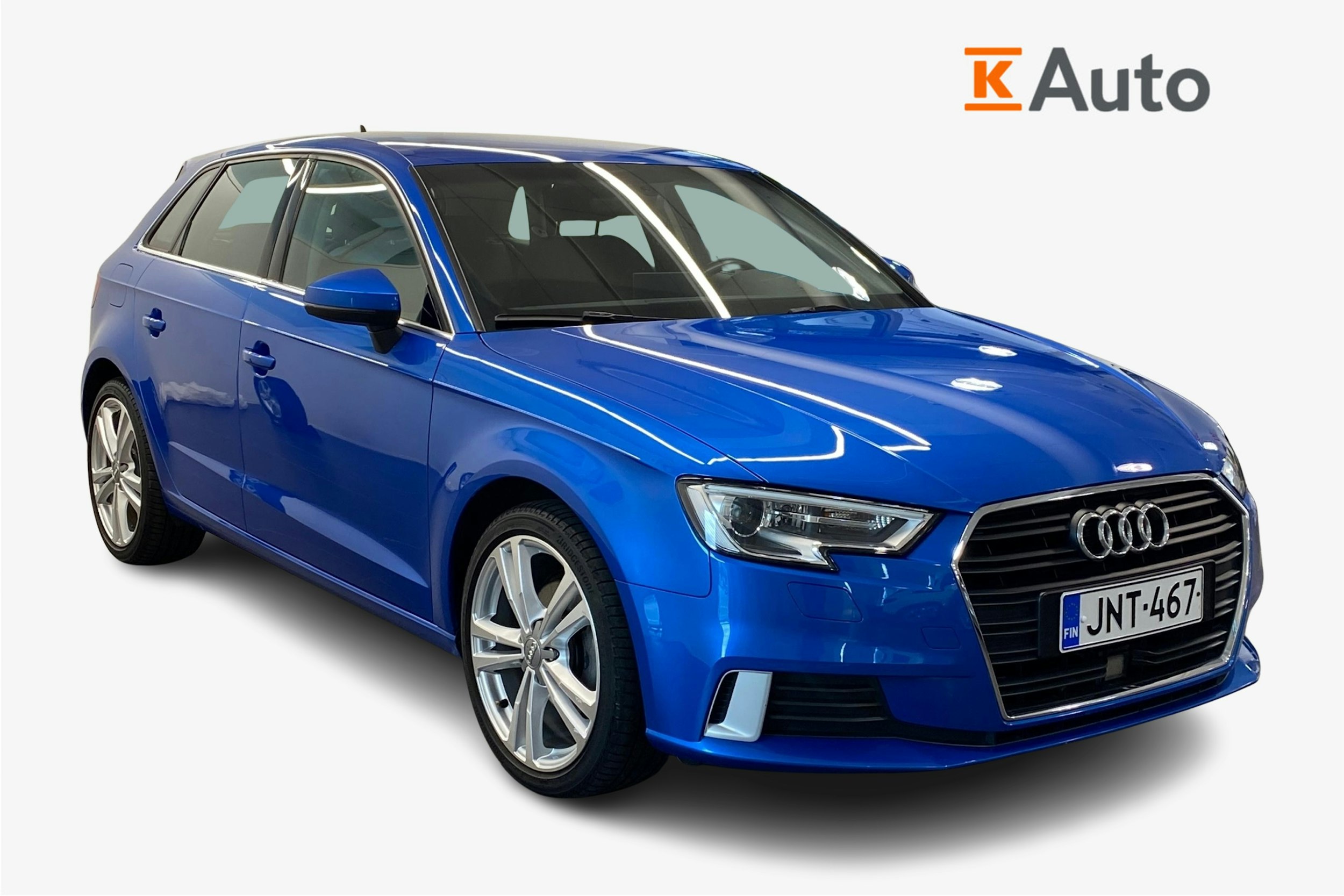 Sininen Audi A3 2020 kuva 1.