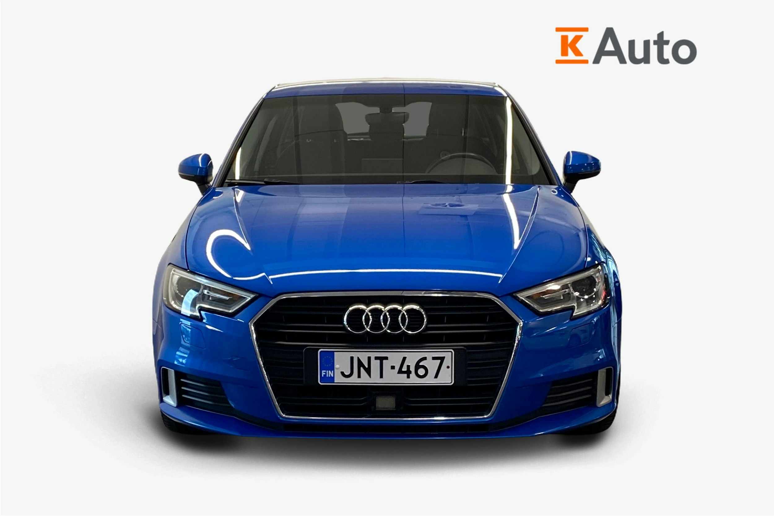 Sininen Audi A3 2020 kuva 5.