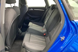 Sininen Audi A3 2020 kuva 10.