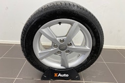 Sininen Audi A3 2020 kuva 17.