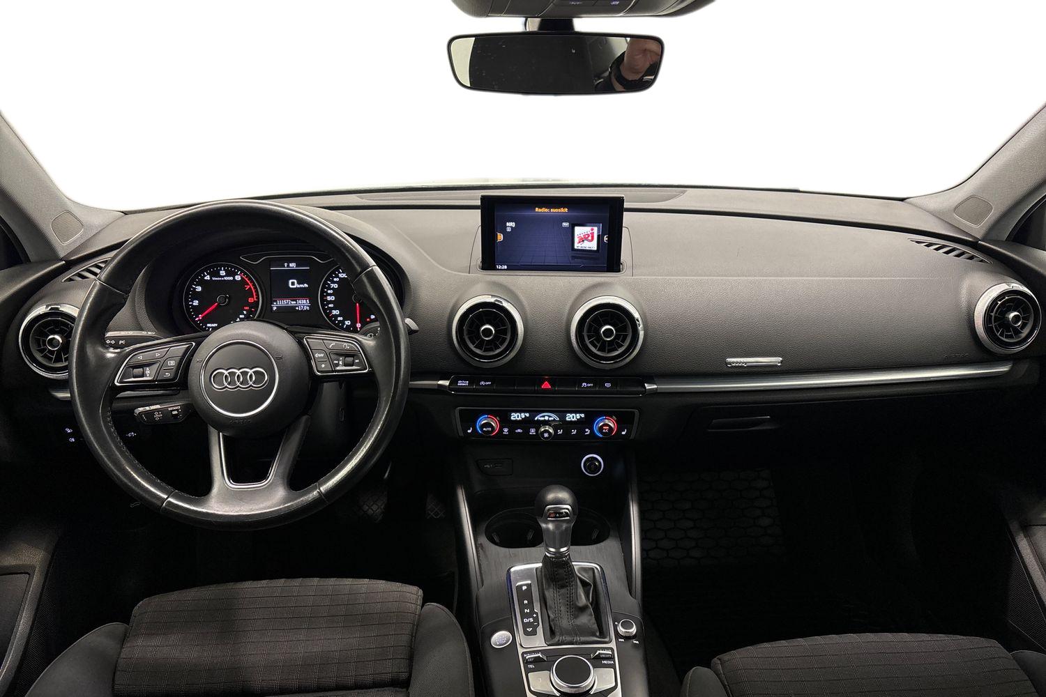 Audi A3 2020, bild 7/20