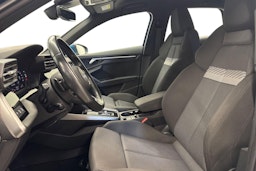 sininen Audi A3 2020 kuva 11.