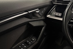 sininen Audi A3 2020 kuva 19.