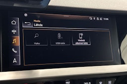 sininen Audi A3 2020 kuva 26.