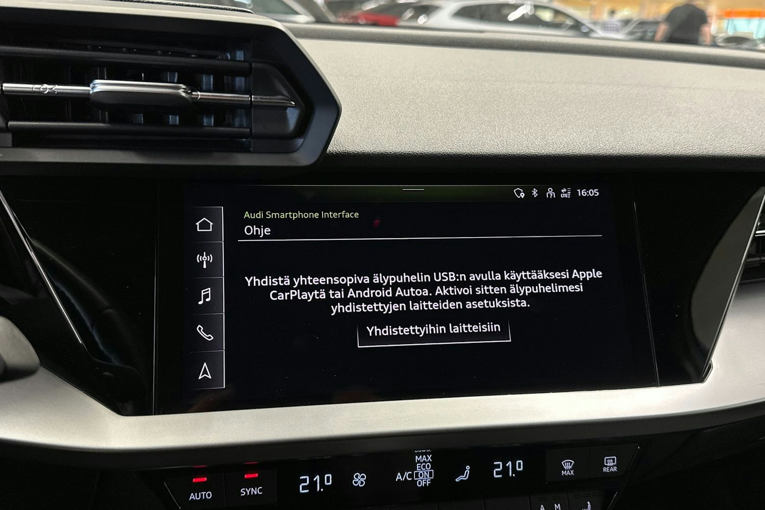valkoinen Audi A3 2020 kuva 19.