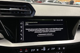 valkoinen Audi A3 2020 kuva 19.