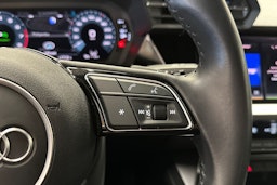 valkoinen Audi A3 2020 kuva 26.