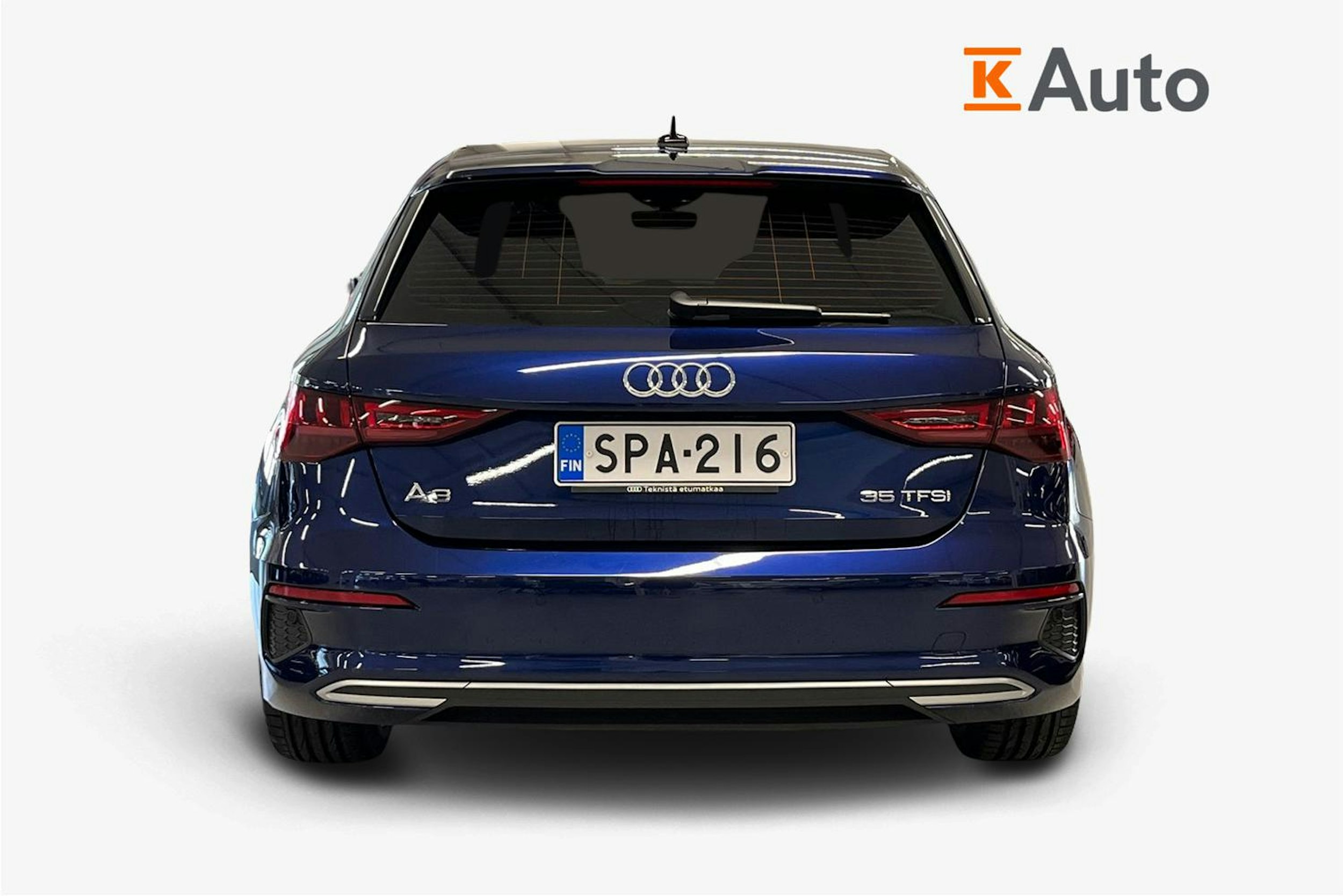 sininen Audi A3 2020 kuva 3.
