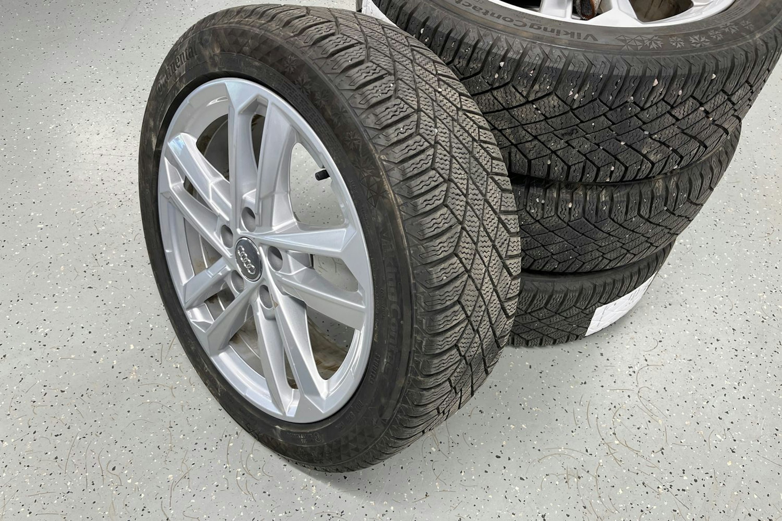 sininen Audi A3 2020 kuva 13.