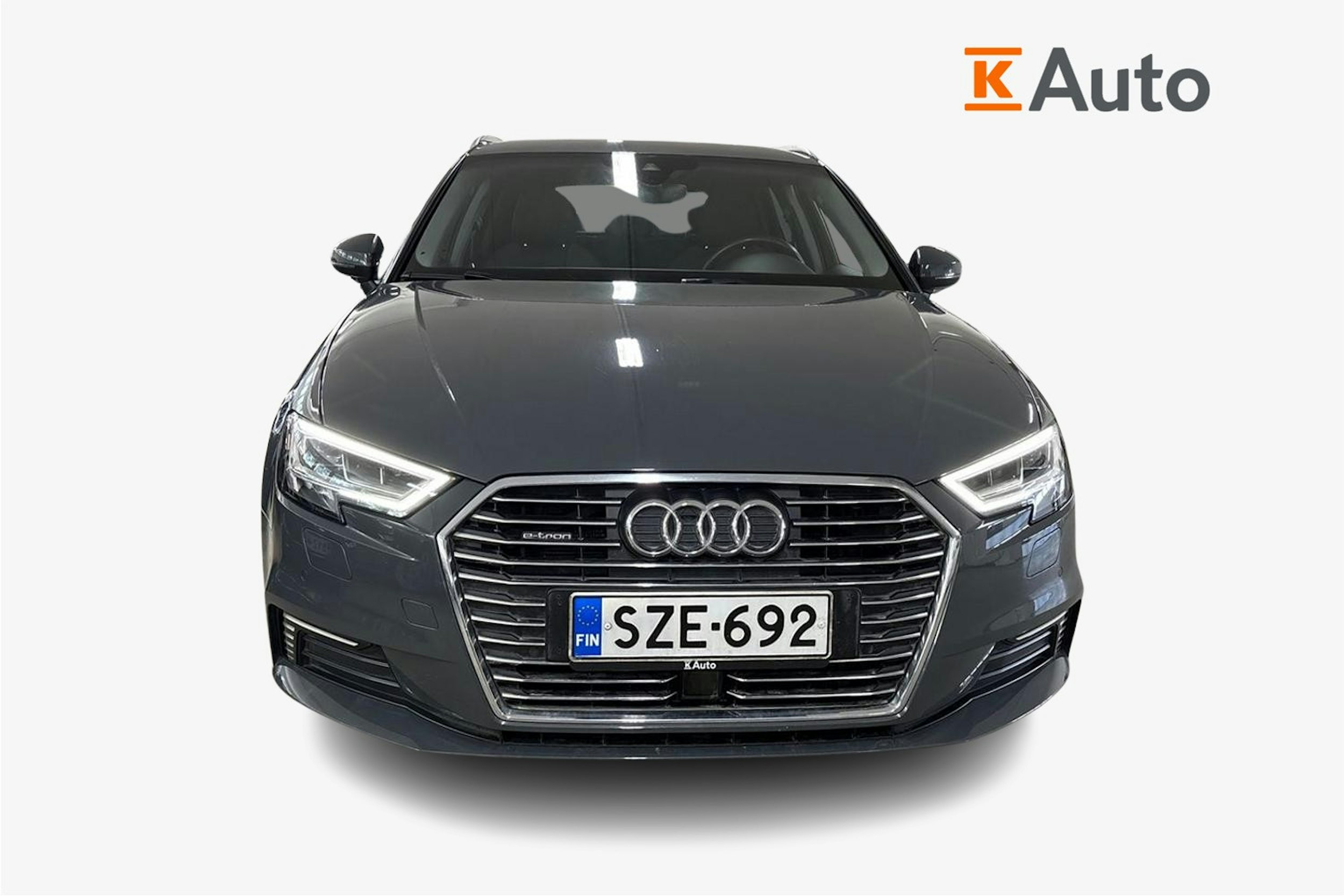 harmaa Audi A3 2020 kuva 5.