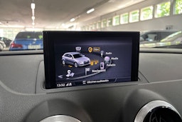 harmaa Audi A3 2020 kuva 19.
