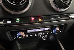 harmaa Audi A3 2020 kuva 22.