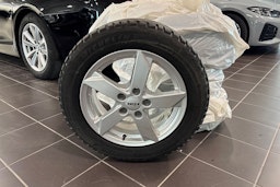 Musta Audi A3 2020 kuva 17.