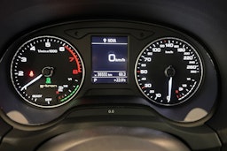 Musta Audi A3 2020 kuva 22.