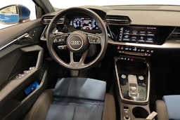 sininen Audi A3 2020 kuva 9.