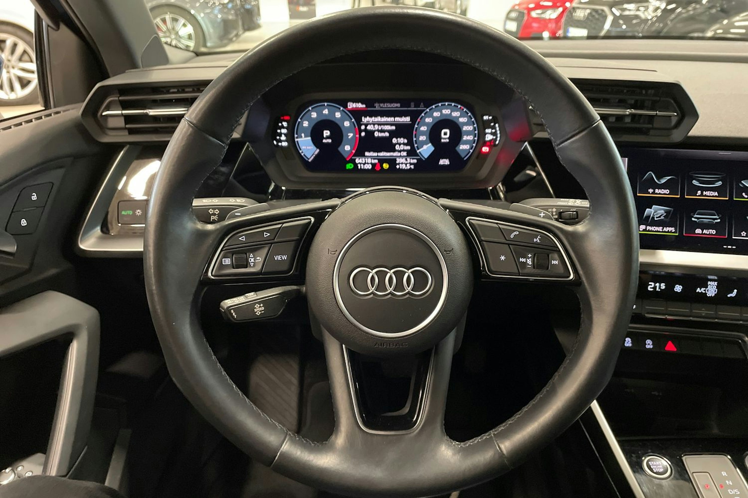 sininen Audi A3 2020 kuva 14.