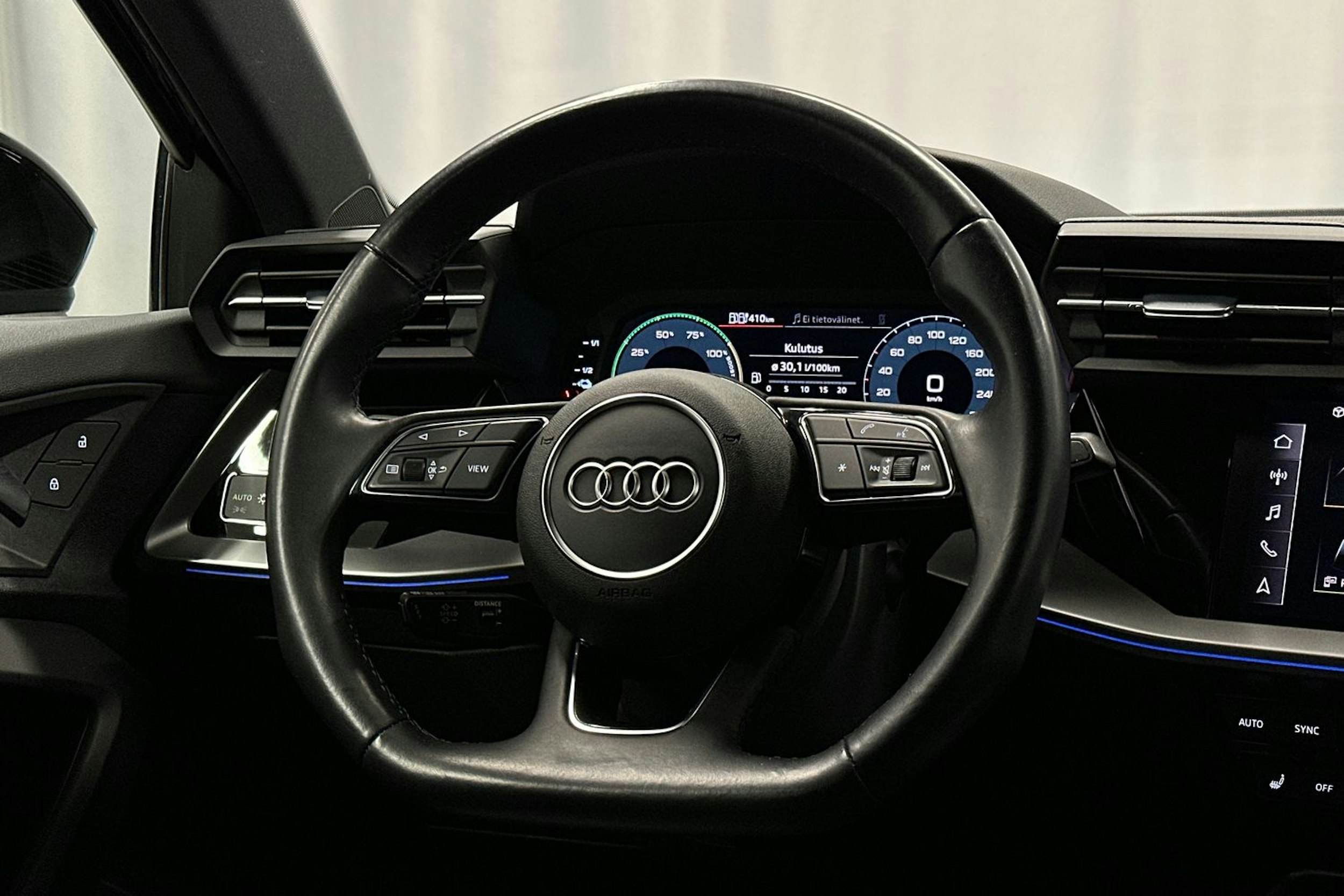 musta Audi A3 2021 kuva 14.