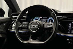 musta Audi A3 2021 kuva 14.