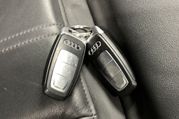 musta Audi A3 2021 kuva 28.