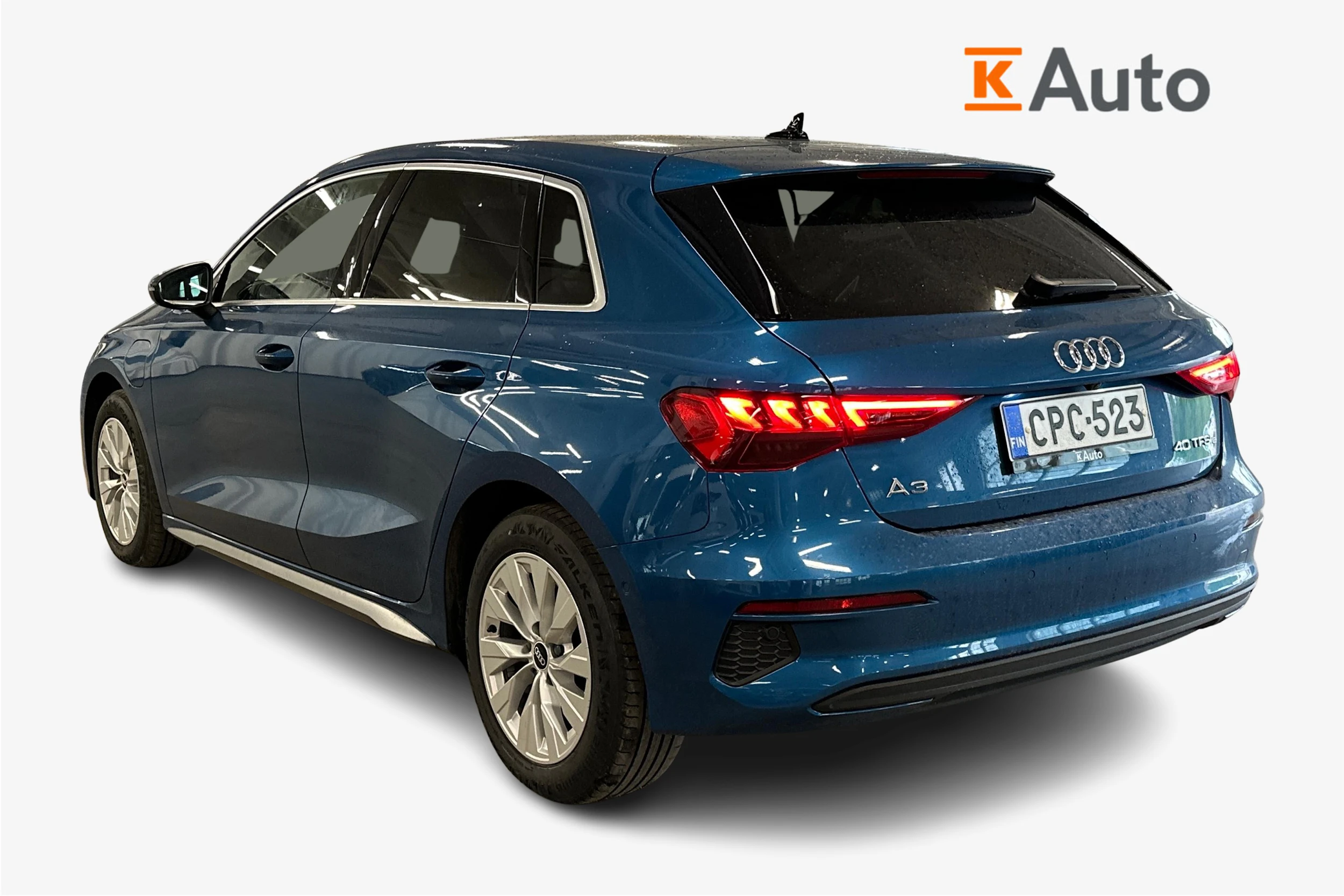 sininen Audi A3 2021 kuva 2.