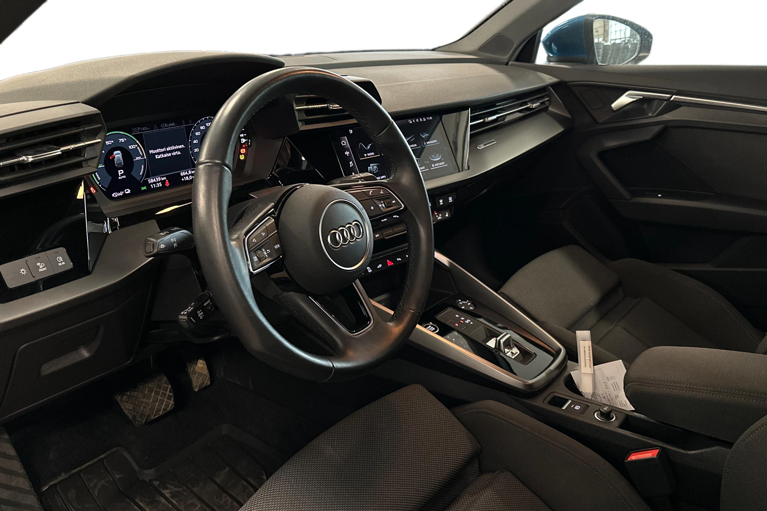 sininen Audi A3 2021 kuva 3.