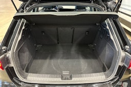 musta Audi A3 2021 kuva 28.