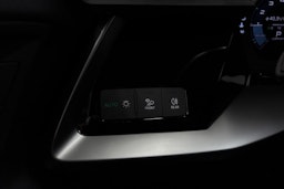 musta Audi A3 2021 kuva 19.