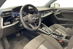 valkoinen Audi A3 2021 kuva 3.