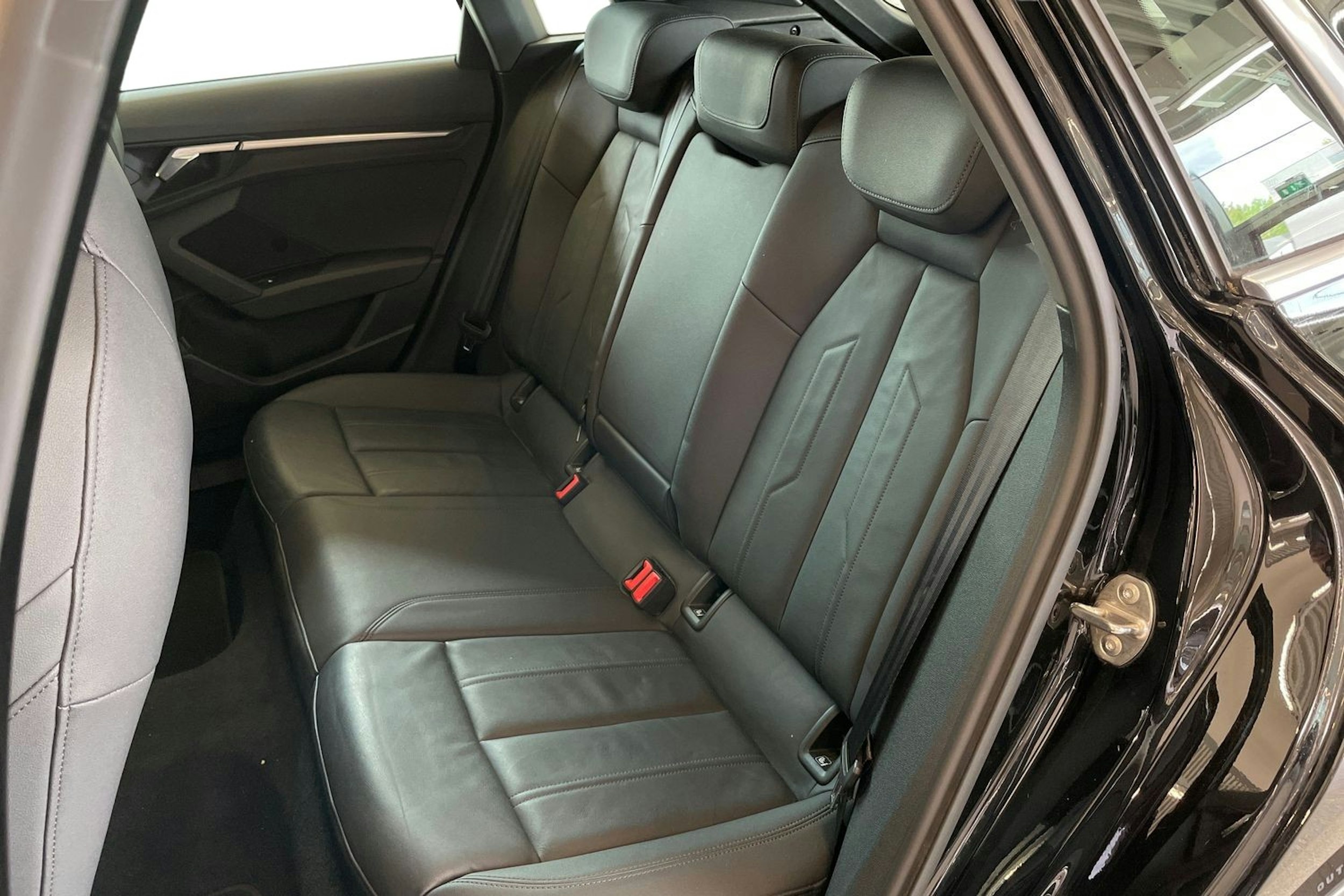 musta Audi A3 2021 kuva 10.