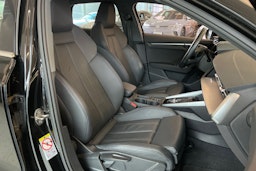 musta Audi A3 2021 kuva 25.