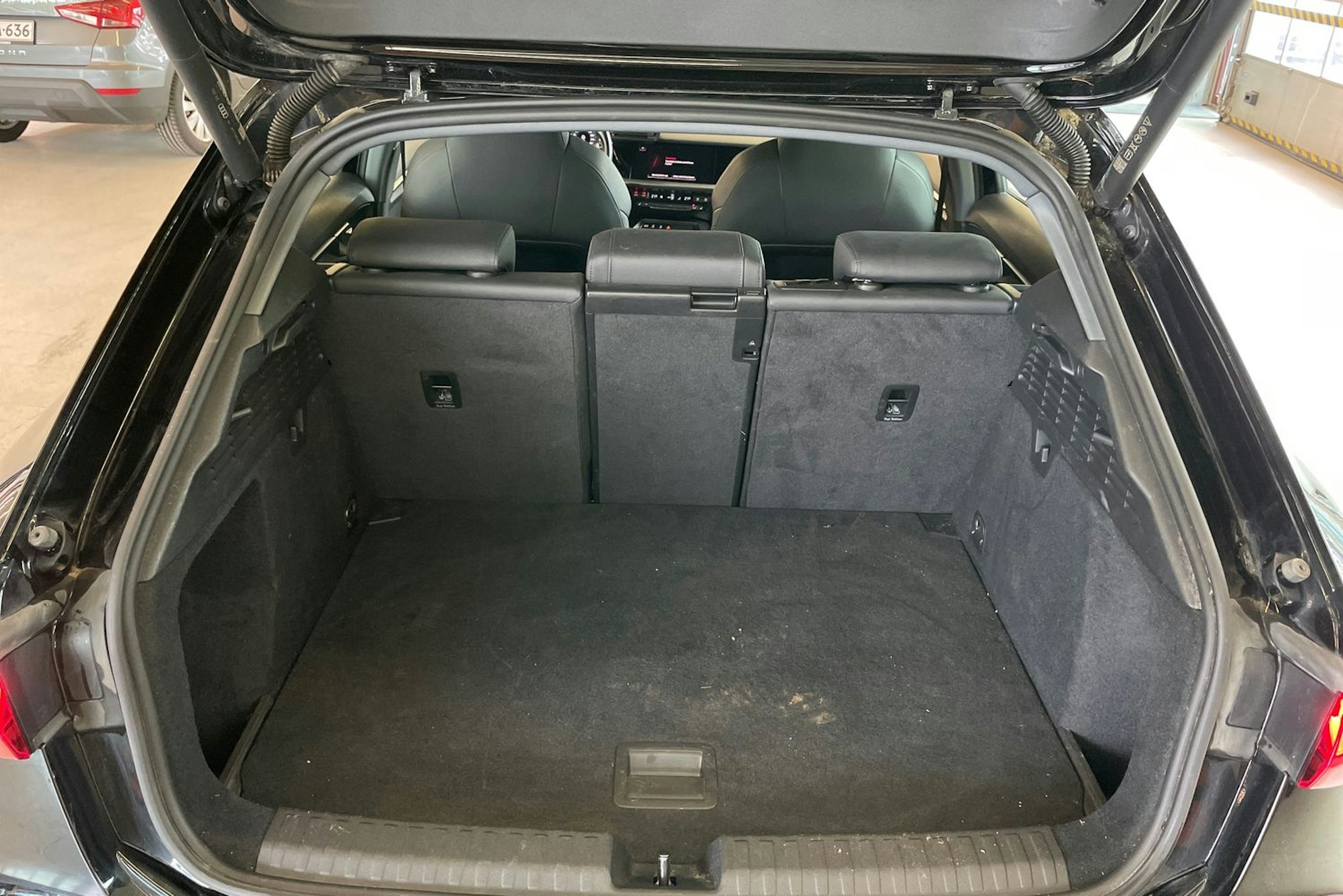 musta Audi A3 2021 kuva 26.
