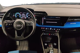 Sininen Audi A3 2021 kuva 7.