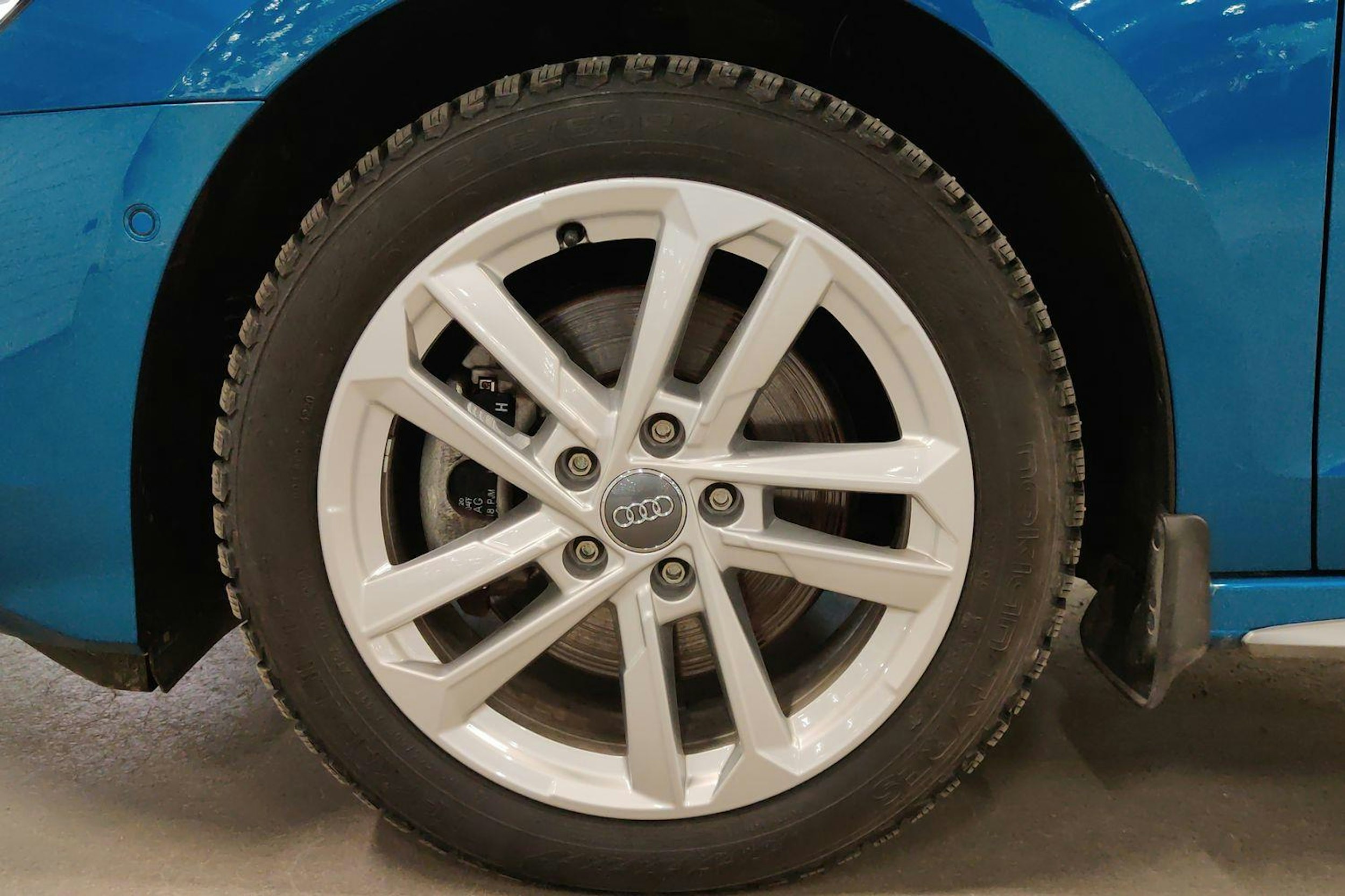 Sininen Audi A3 2021 kuva 10.