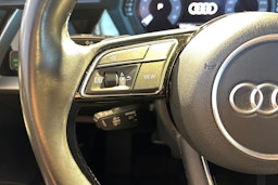Harmaa Audi A3 2021 kuva 15.