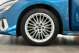 sininen Audi A3 2021 kuva 26.