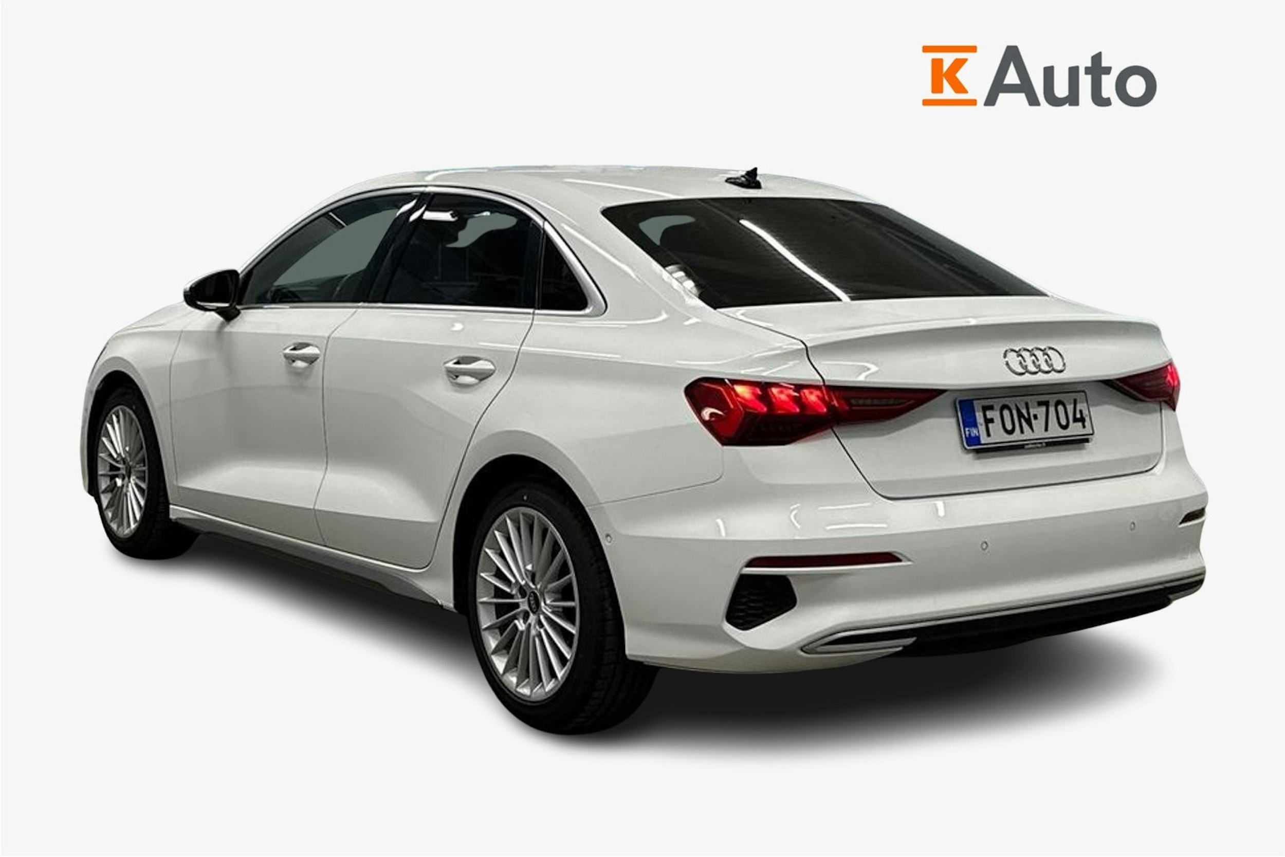 valkoinen Audi A3 2021 kuva 2.