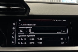 valkoinen Audi A3 2021 kuva 26.