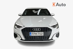 Valkoinen Audi A3 2021 kuva 4.