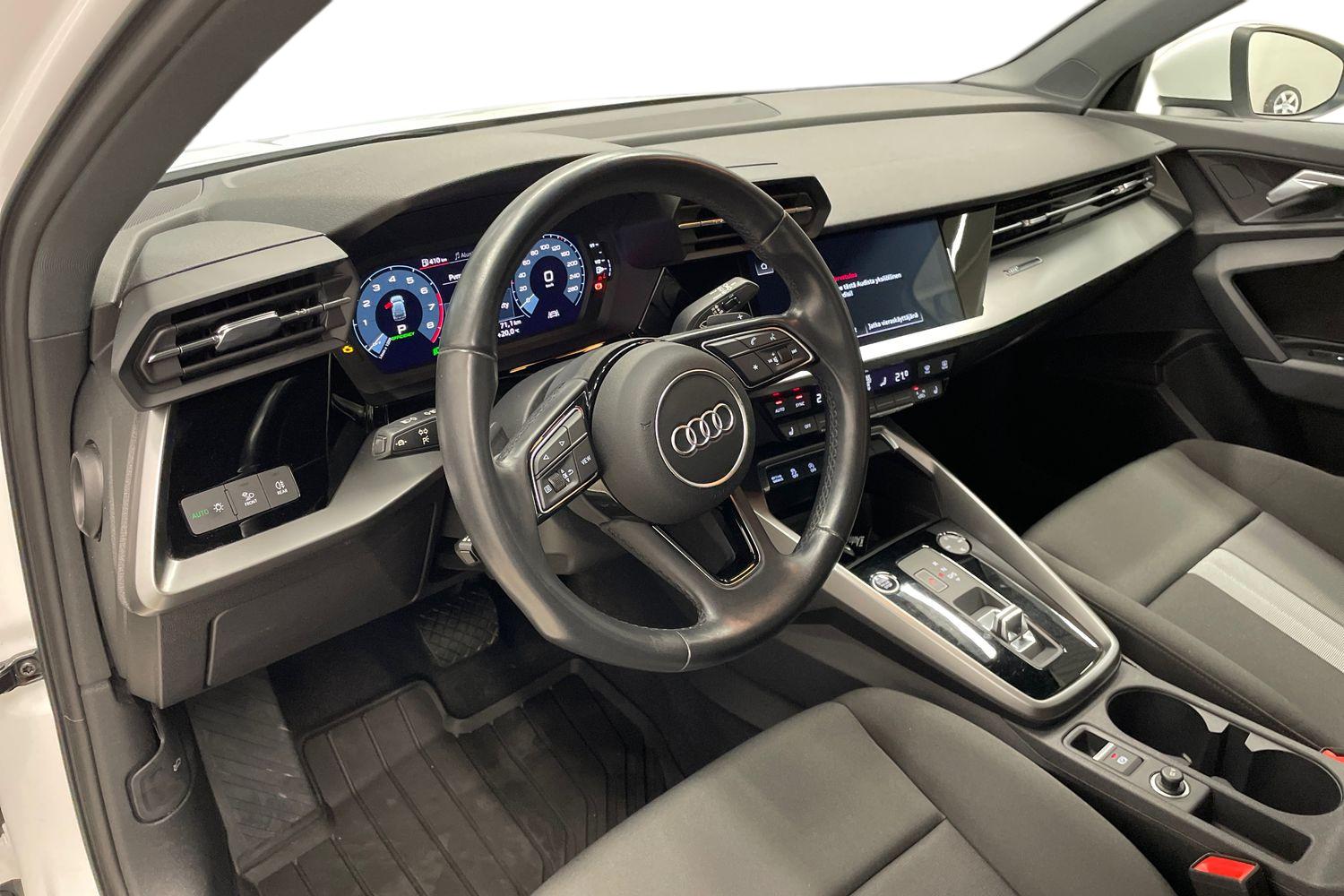 Audi A3 2021, kuva 6/22