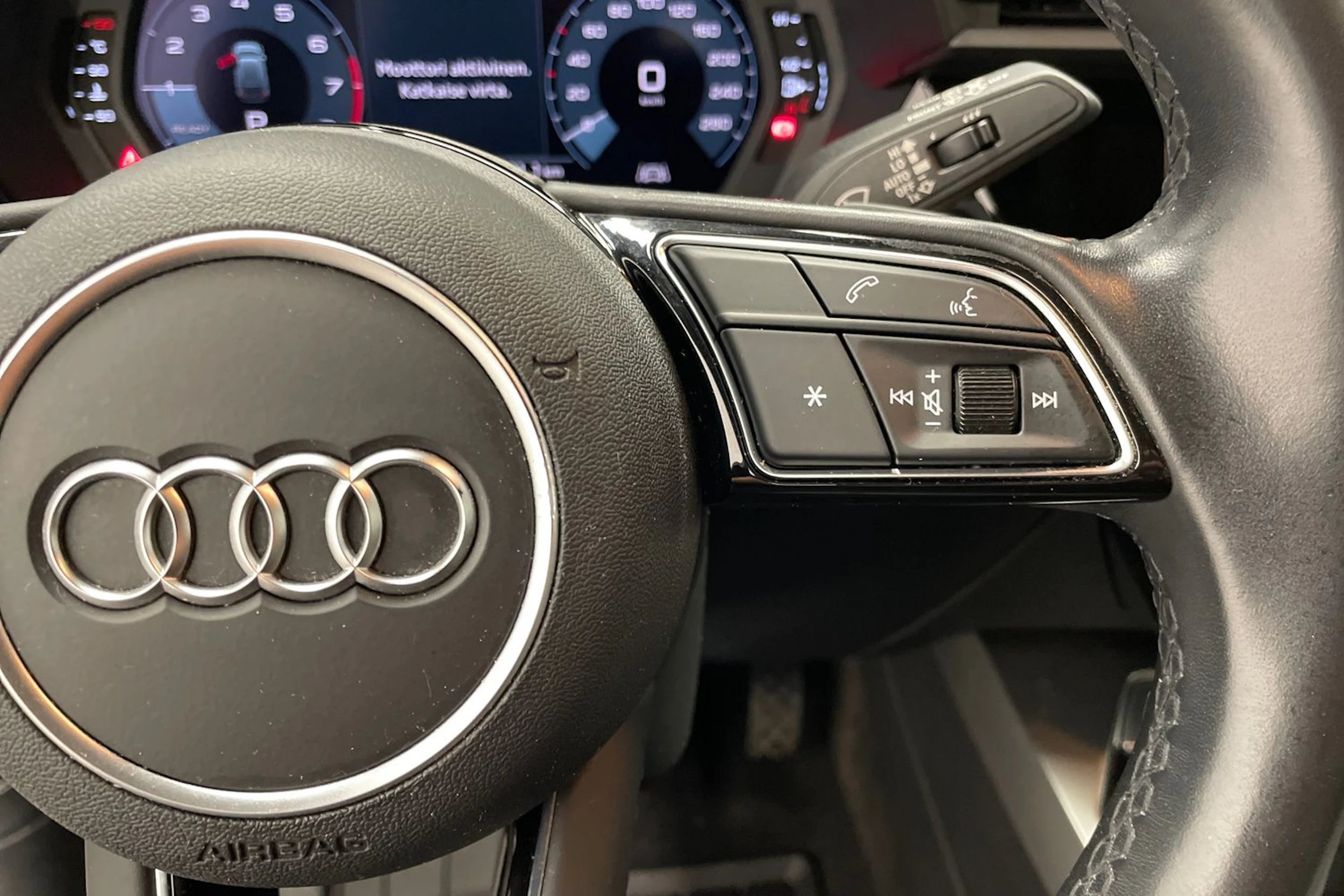 valkoinen Audi A3 2021 kuva 12.