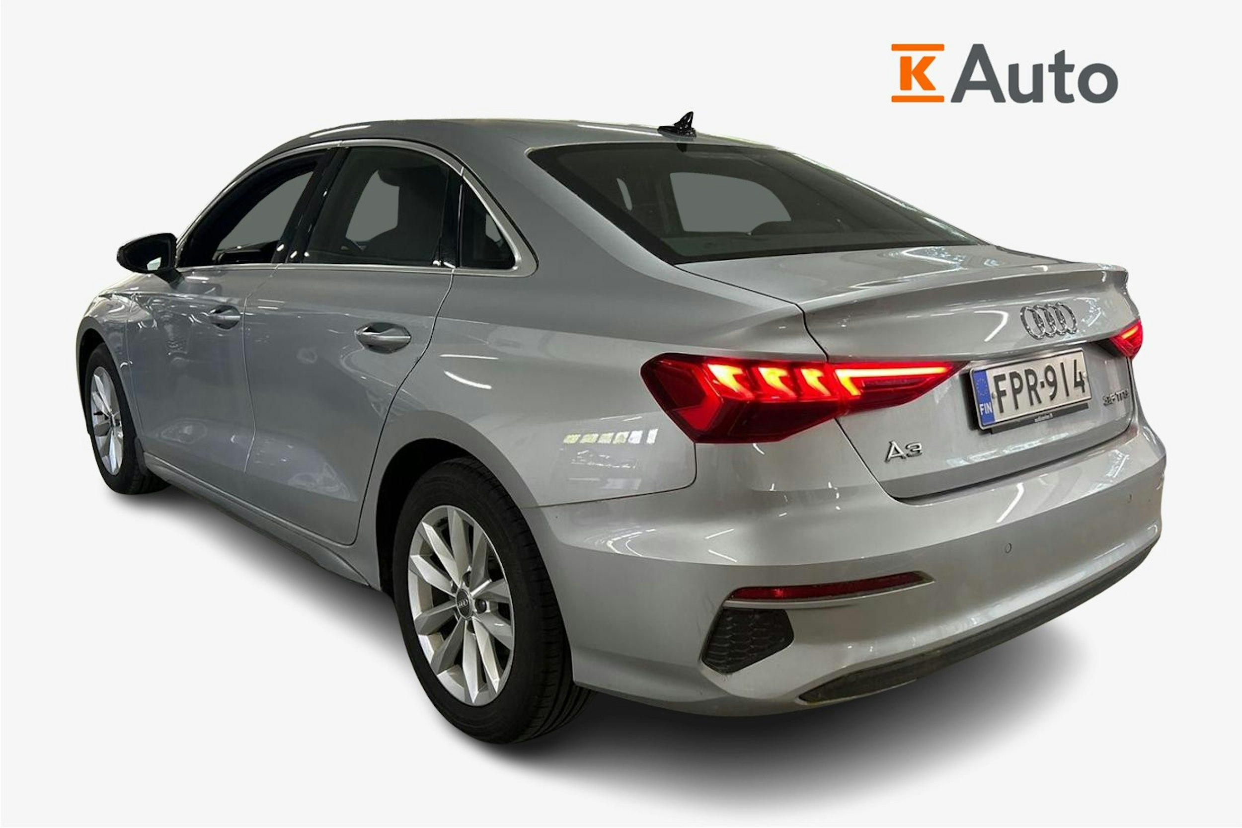 Hopea Audi A3 2021 kuva 2.