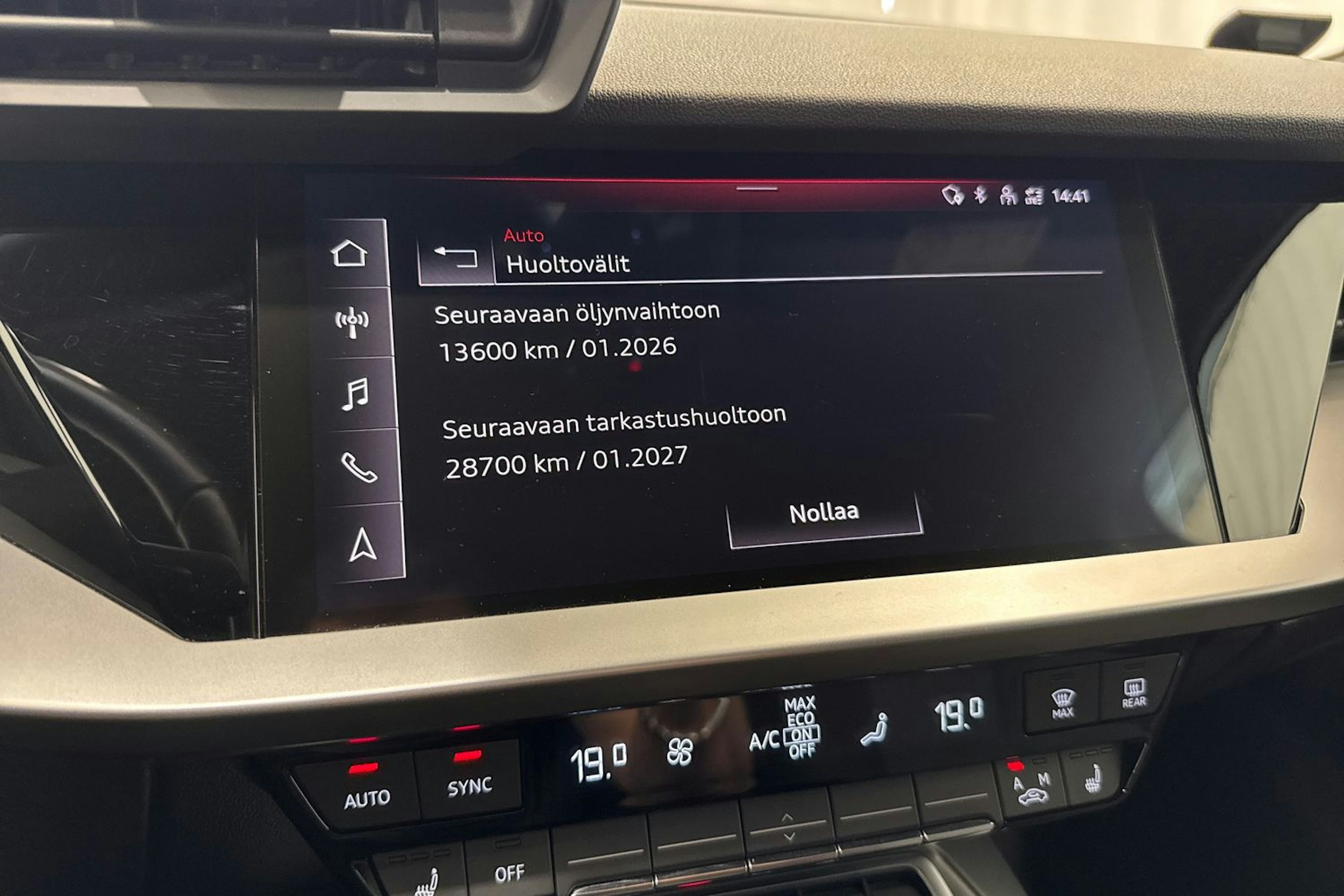 punainen Audi A3 2021 kuva 37.